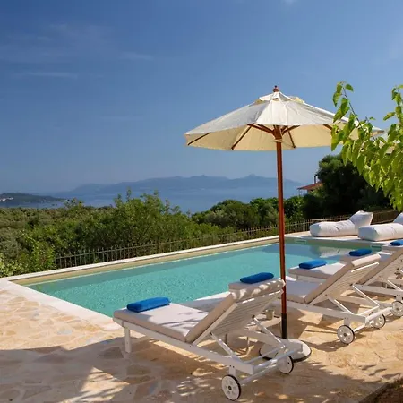 Vilă Serene Meganisi - Seaview & Exclusive Pool *