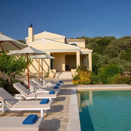 Vilă Serene Meganisi - Seaview & Exclusive Pool